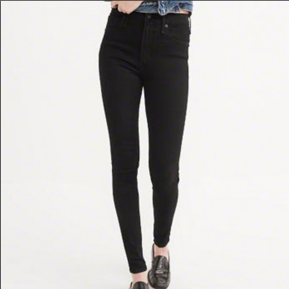 Black Skinny Jeans